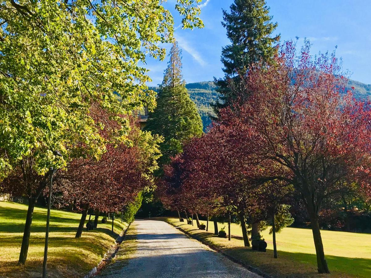 Au Coin Du Chateau Châtillon Esterno foto