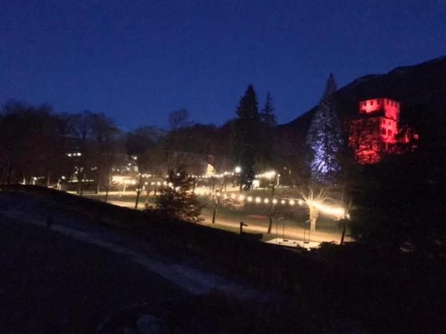 Au Coin Du Chateau Châtillon Esterno foto