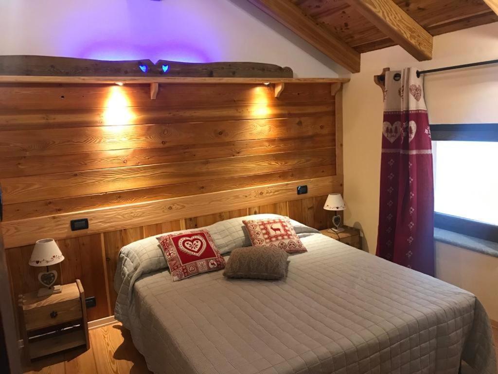Au Coin Du Chateau Châtillon Esterno foto